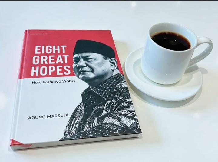 Kado Ultah ke-75 Tahun untuk Prabowo: Antara Cahaya dan Harapan