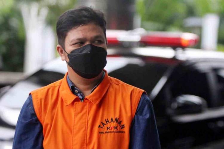 Dalami Aliran Uang Pengurusan HGU, Mantan Bupati Kuansing Diperiksa KPK