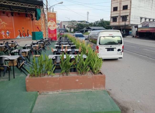 Bangunan Super 21 Club di Trotoar Jalan, Walikota Dumai “Tutup Mata”, Ada Apa ?