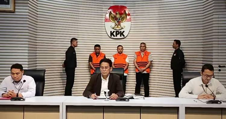 Minta "Jatah Preman" 5 Persen, Berikut Kronologis Penangkapan Gubernur Riau