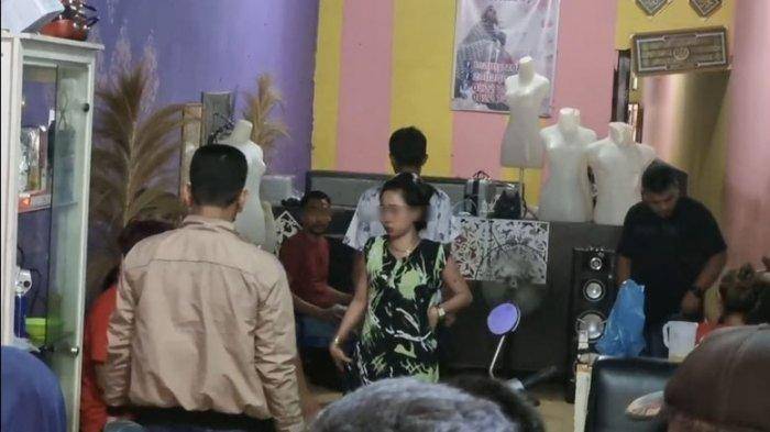 Prostitusi Terselubung di Salon Esek-esek