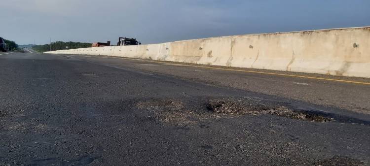 Bergelombang dan Berlubang, Tol Permai Rawan Kecelakaan