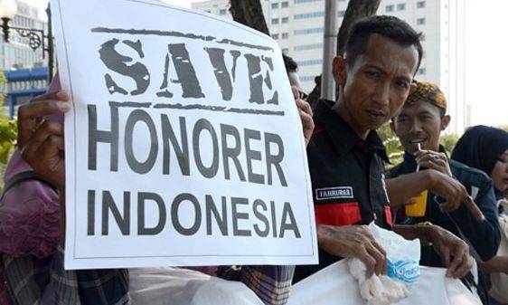UMK Dumai Tertinggi, Tenaga Honor Masih Gigit Jari