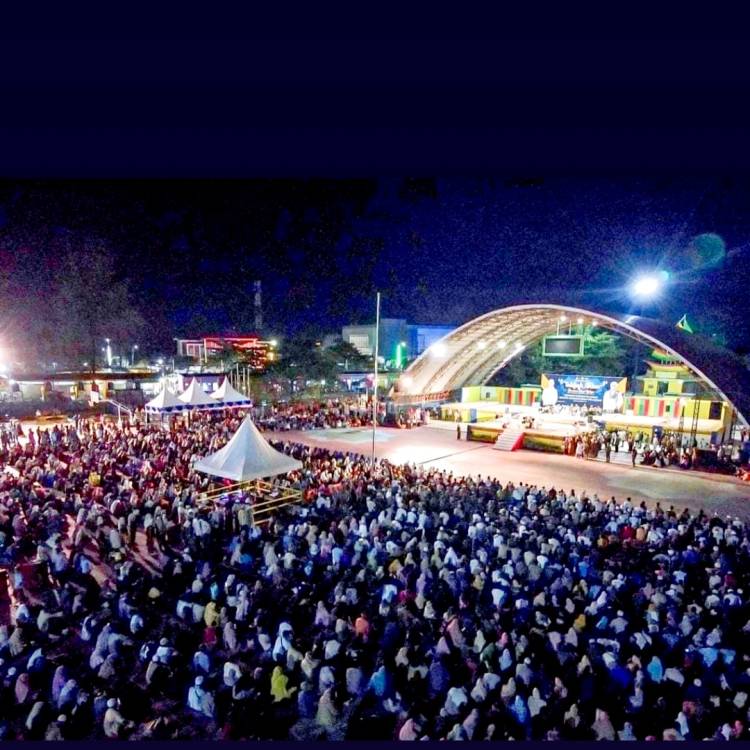 Tabligh Akbar Bersama Buya Yahya, Masyarakat Banjiri Taman Bukit Gelanggang Dumai