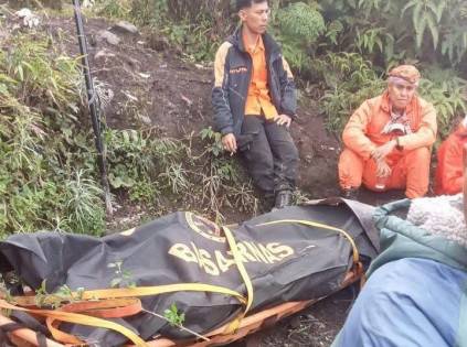 Innalillahi!!! 2 Pendaki Gunung Merapi Sumbar Asal Riau Meninggal Dunia