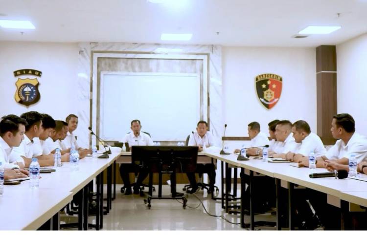 Hari Ini, Kombes Asep Darmawan Kumpulkan Seluruh Kasat Reskrim di Mapolda Riau